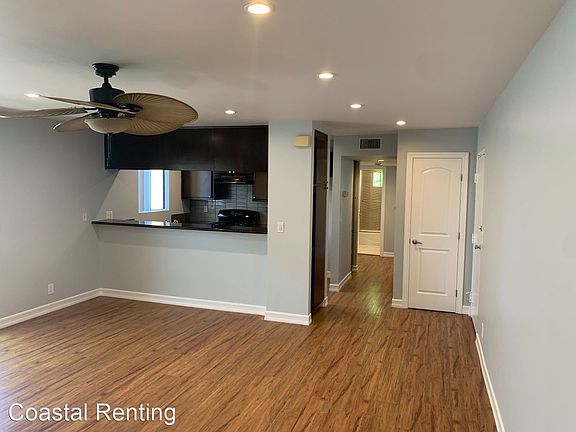 2nd image of 1029 Mira Mar Ave APT 5