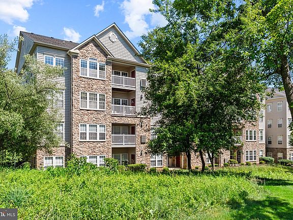 3rd image of 11150 Chambers Ct Unit Q