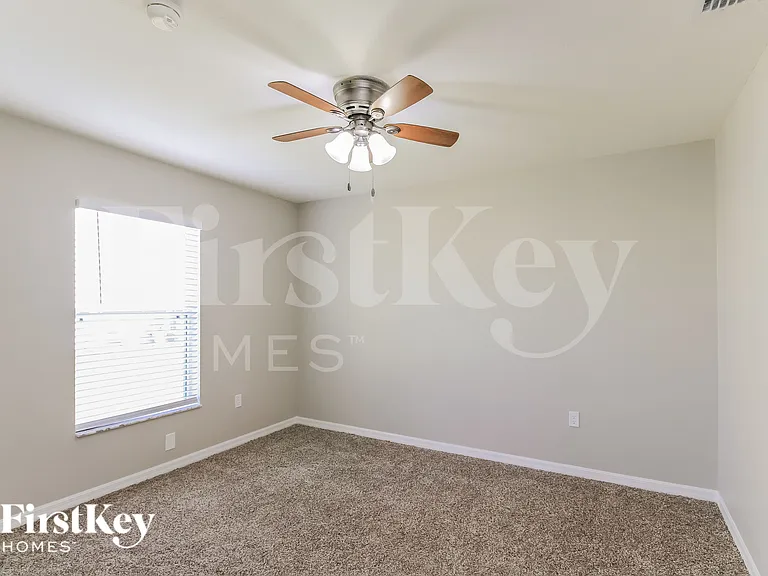 4 Ritchie Pl — Photo 11