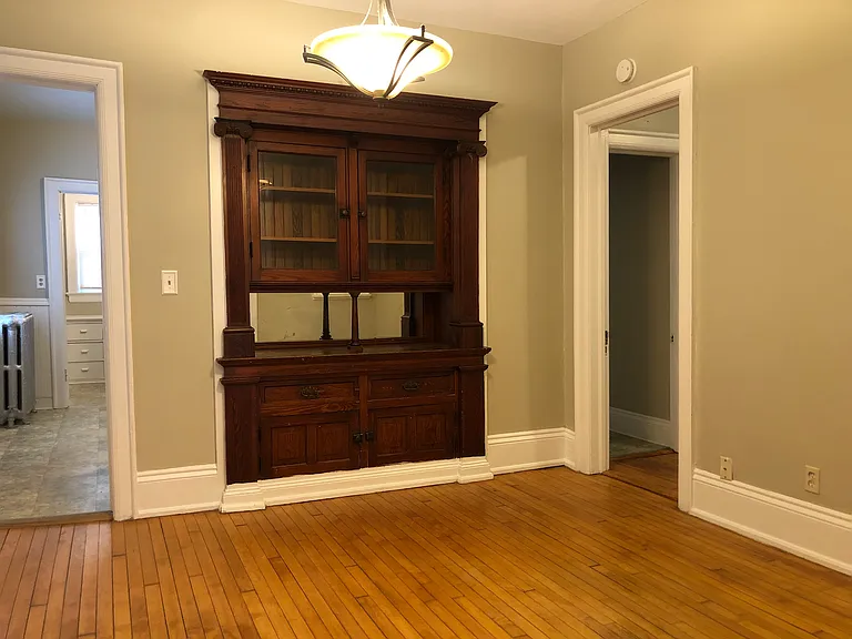 2539 S Graham St #LOWER — Photo 5