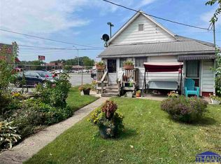 1904 S 3rd St, Terre Haute, IN 47802