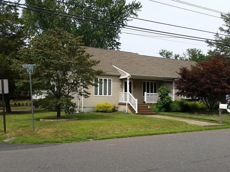 1st image of 1570 Partridge St