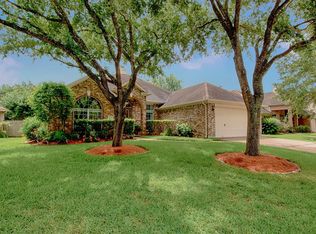 4513 Canyon Crest Dr, League City, TX 77573