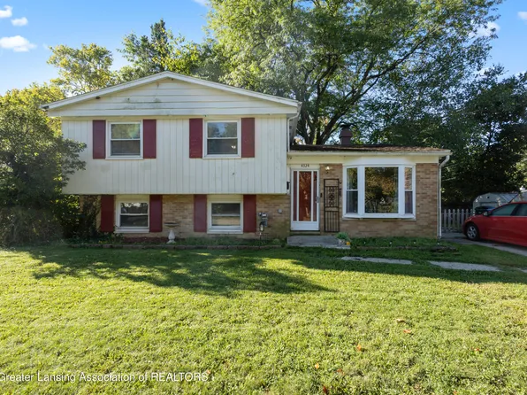 4324 Brighton Dr, Lansing, MI 48911