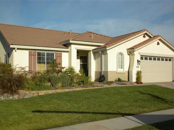 2034 Maverick Dr, Plumas Lake, CA 95961