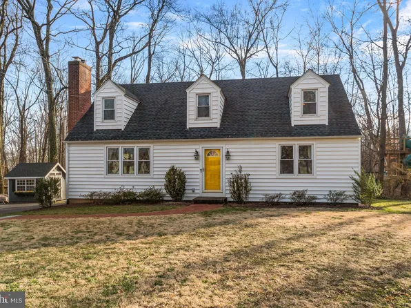 4870 Harrison Rd, Doylestown, PA 18902