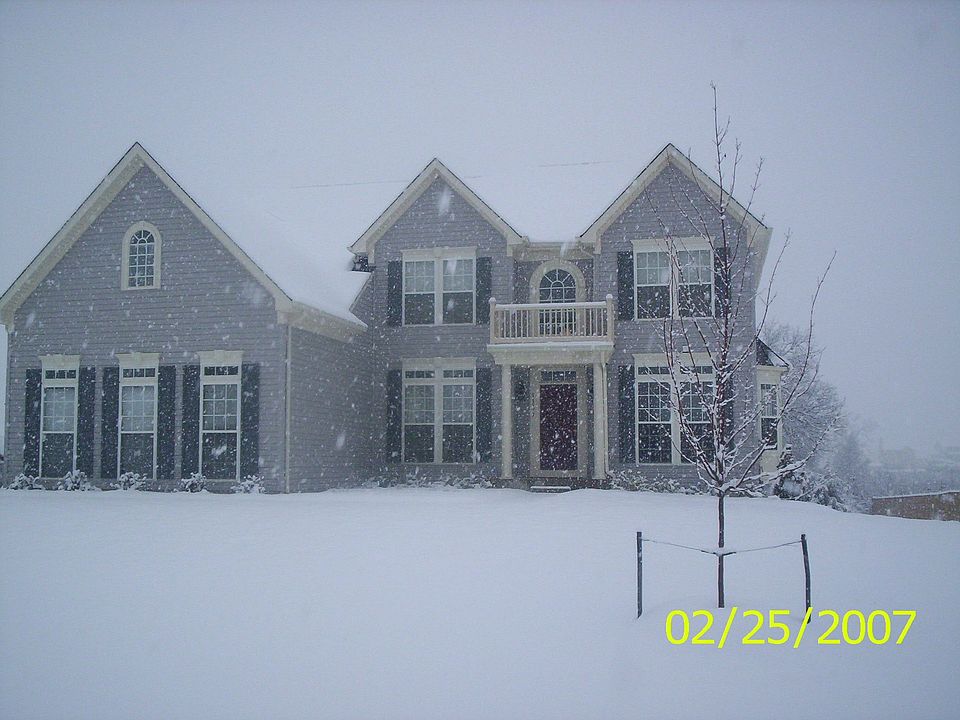 1st image of 11377 Falling Creek Dr