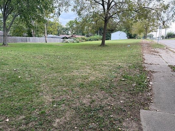 5th image of N 27th St