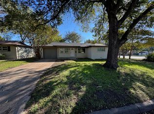 5200 McQuade St, Haltom City, TX 76117