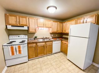 125 Capitol View Ter APT 4, Madison, WI 53713