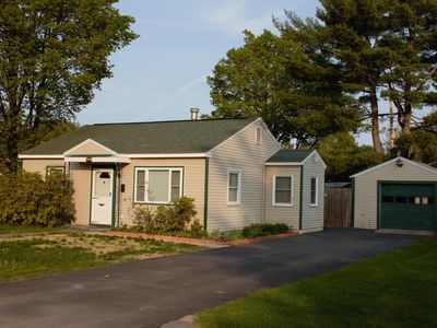 32 Prospect Dr, Queensbury, NY, 12804
