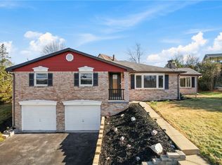 737 Courtview Dr, Greensburg, PA 15601