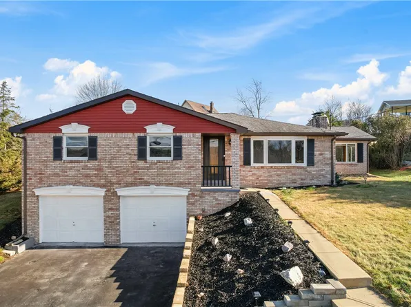 737 Courtview Dr, Greensburg, PA 15601