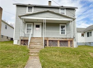 22 Fairview St N, Uniontown, PA 15401