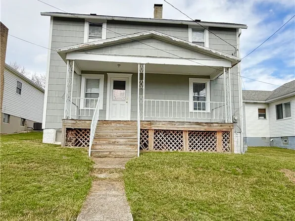 22 Fairview St N, Uniontown, PA 15401