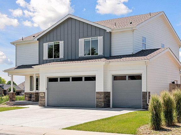 2nd image of 5547 Drake Way