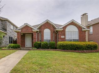 1329 Dallshan Dr, Carrollton, TX 75007