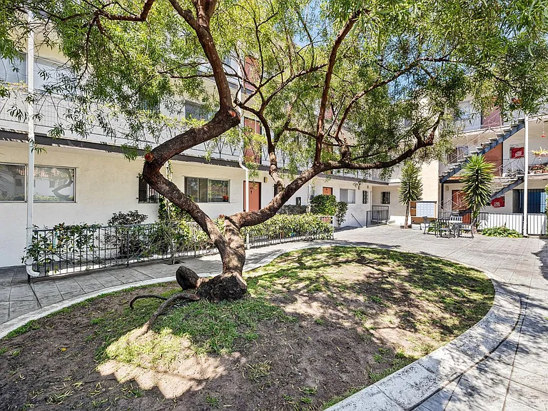 16p006 - 1435 3rd Ave — Photo 19