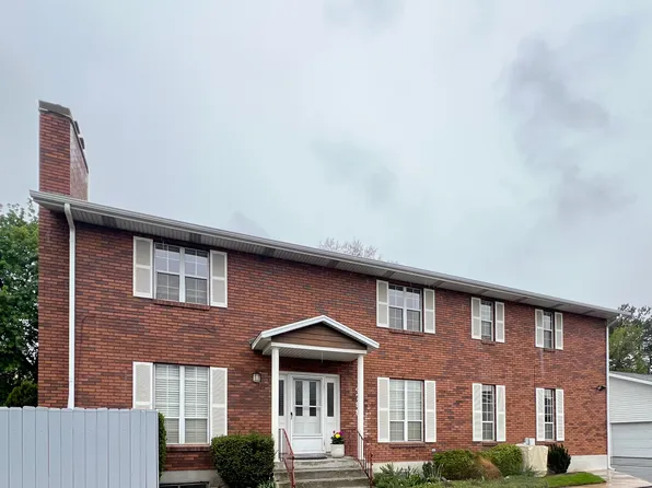 4798 S Saxony Cir, Holladay, UT 84117