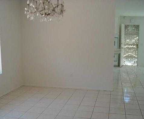 5th image of 11939 Ivy Ln