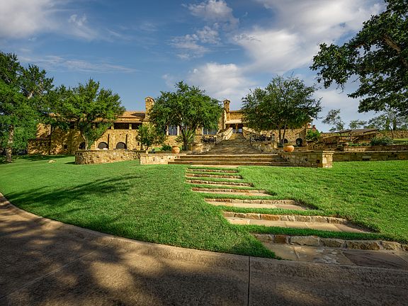 3rd image of Ladera