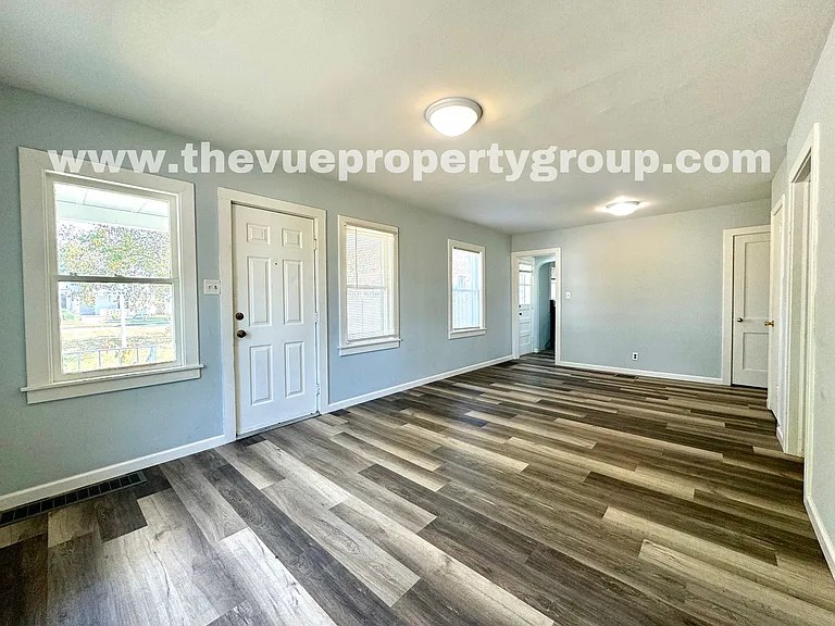 59 S 18th St — Photo 3