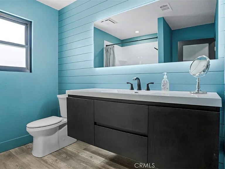24050 Canyon Lake Dr N — Photo 23