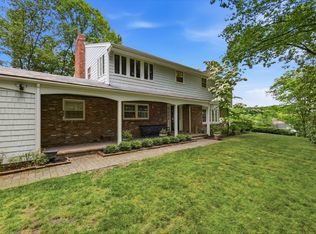 11 Pickman Rd, Beverly, MA 01915