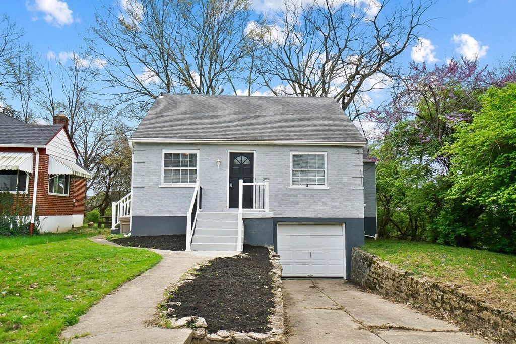 Real estate listing image