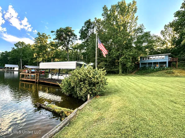 318 Lake Shore Dr, Ashland, MS 38603