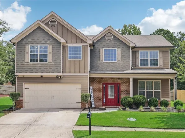 77 Franklin St, Braselton, GA 30517