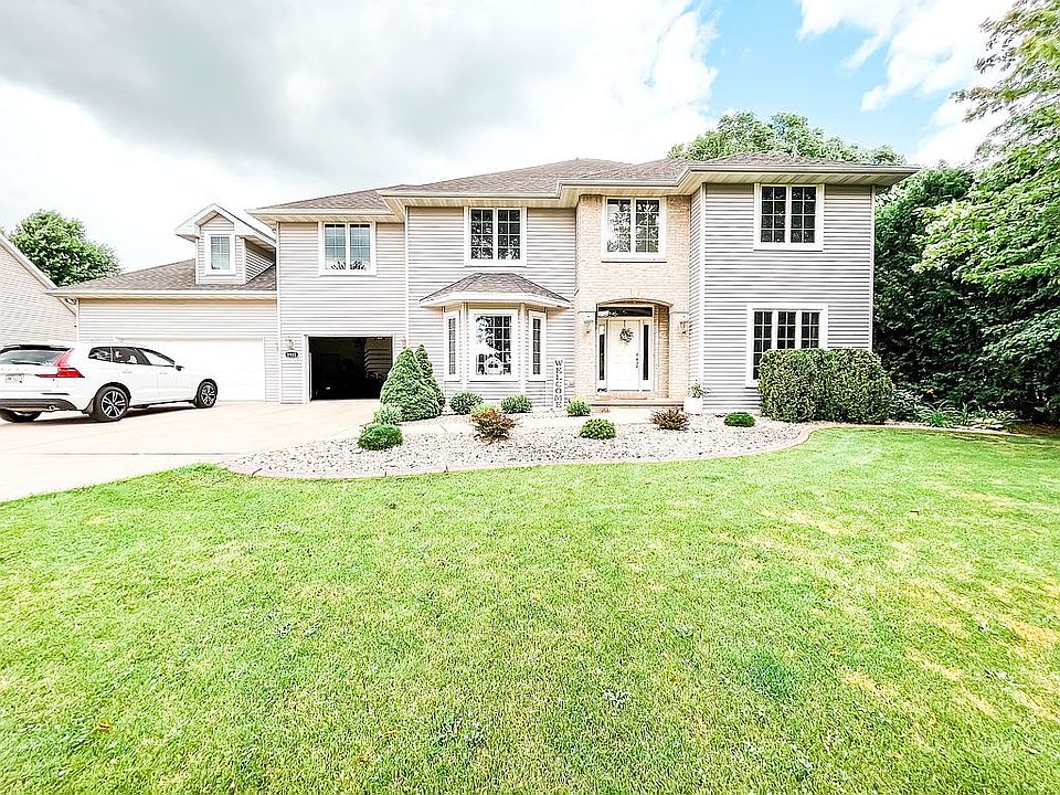 1st image of 1933 Horseshoe Ln