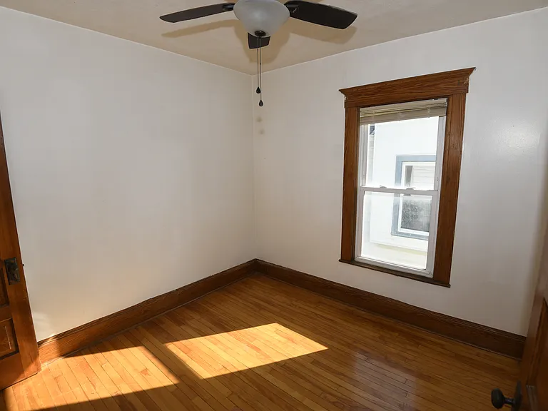 531 Tennyson Ave — Photo 28