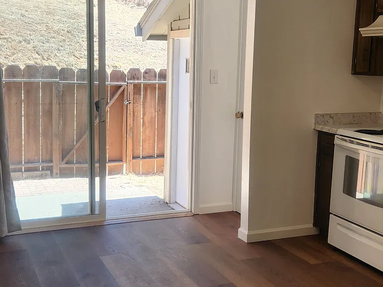 20361 Bay Meadow Dr — Photo 12