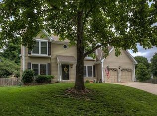 8052 Hall St, Lenexa, KS 66219