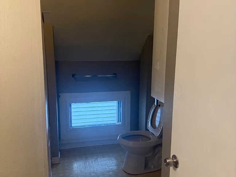 Unit Photo