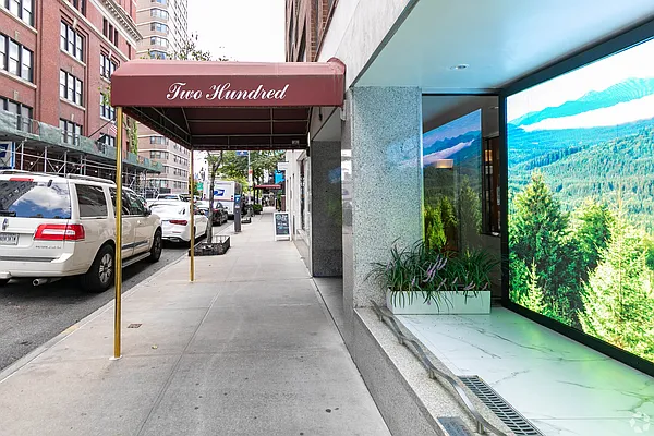 Sold by NY Living Solutions | media 22