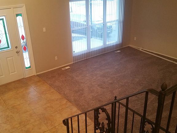 3rd image of 14468 Rockypoint Dr