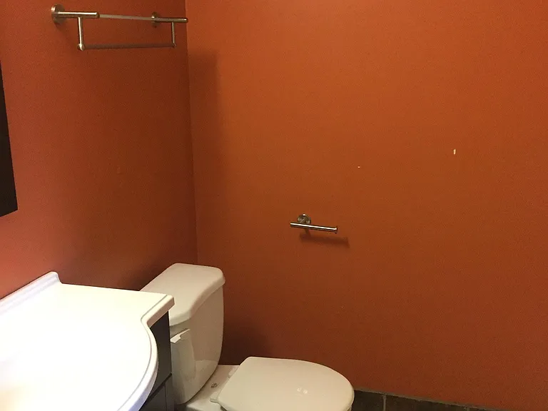 21670 Tulane Ave — Photo 15