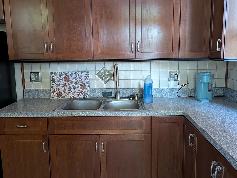 2607 W Main St — Photo 6