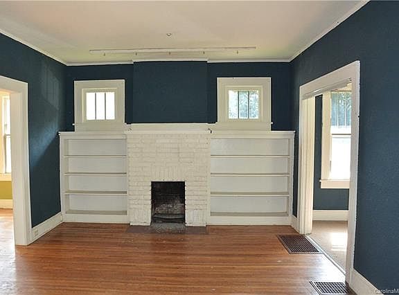 4th image of 21 Maney Ave