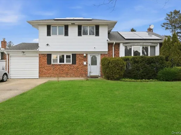 400 Plainview Rd, Hicksville, NY 11801