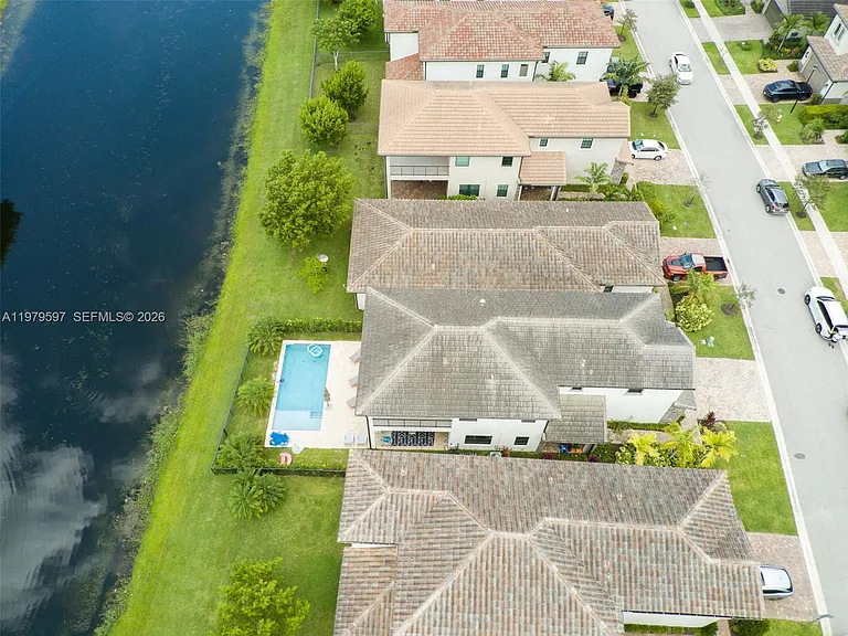 11826 SW 13th Ct — Photo 55