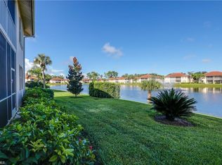 300 Robin Hood Cir UNIT 102, Naples, FL 34104