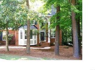 118 Windfall Ct, Cary, NC 27518