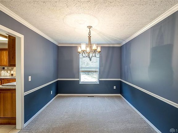 5th image of 2148 Bassett Ct