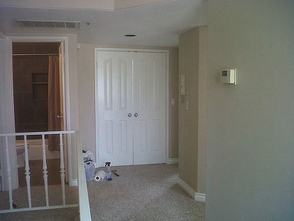 5th image of 444 Myrtle St APT 5