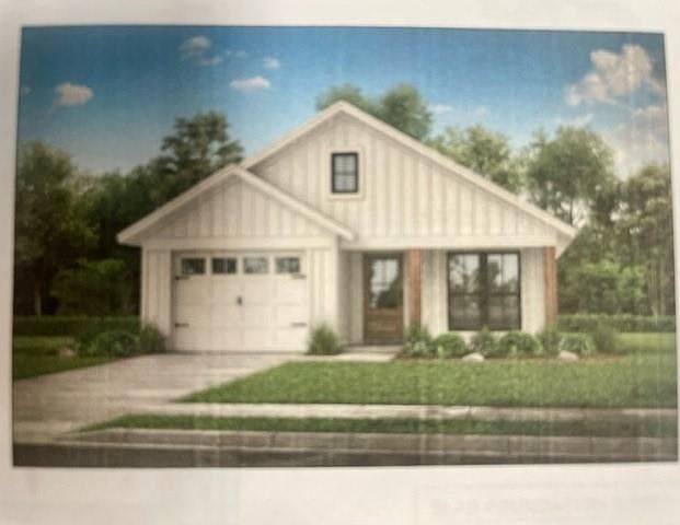 1st image of 109 E Pine Dr