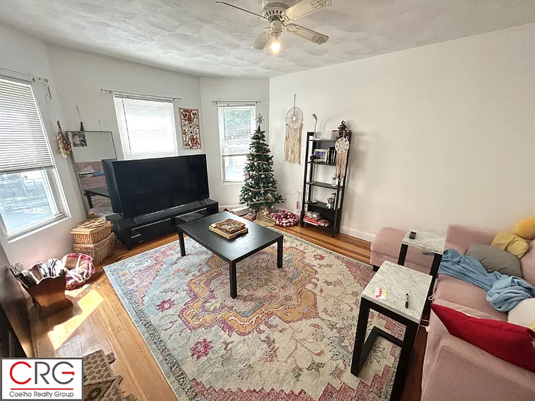 86 Fellsway W #2 — Photo 1