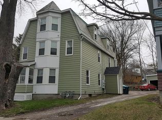 384 Saint Paul St, South Burlington, VT 05401